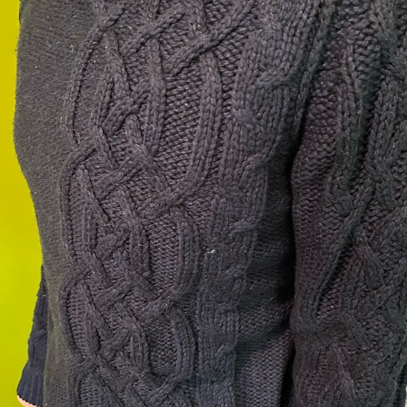 Hinge Nordstrom Navy cable knit sweater - Picture 5 of 6